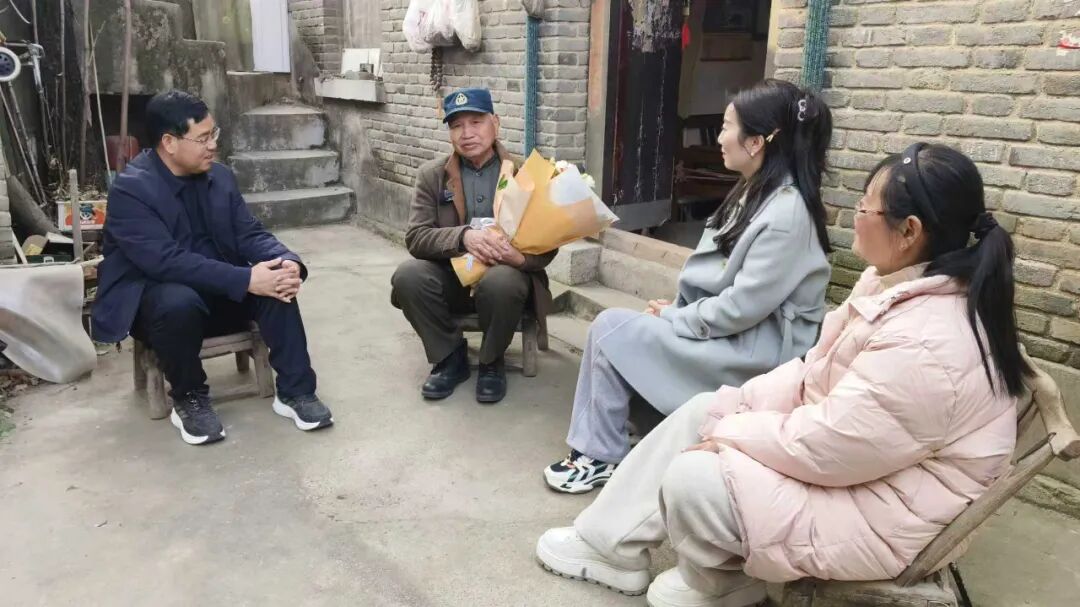 12.151.jpg 12.151.jpg