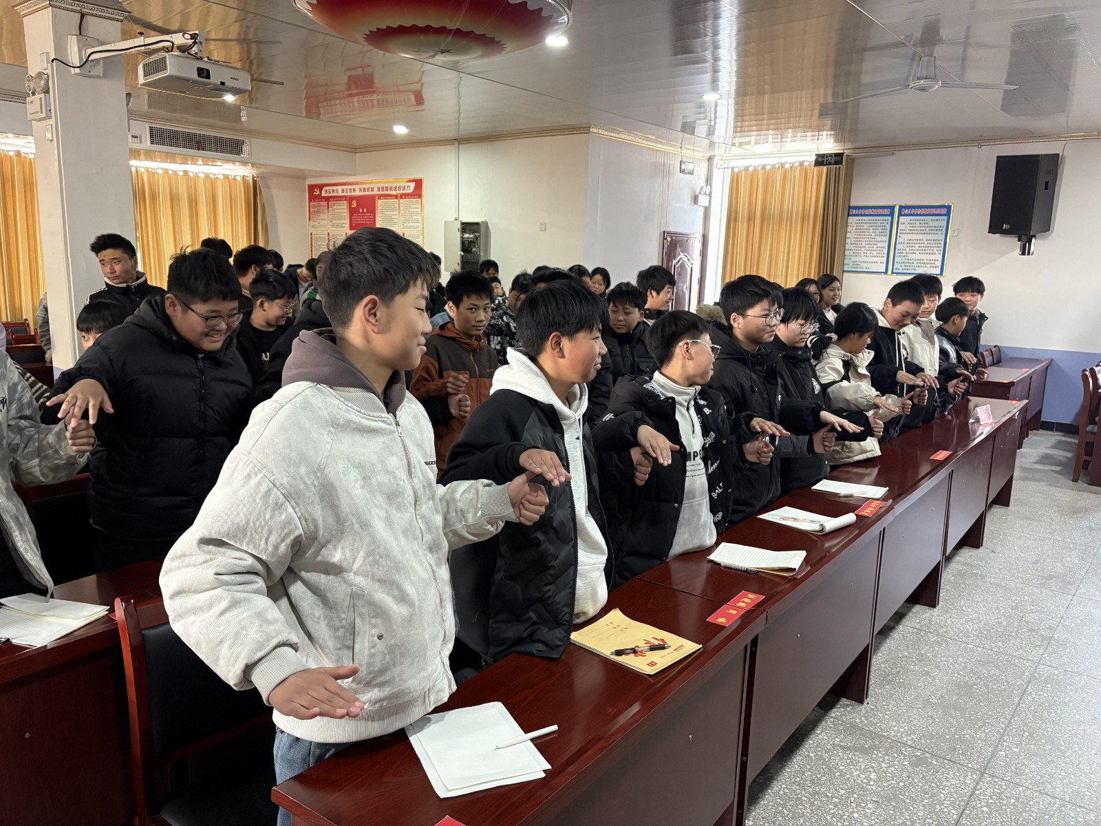 1453369115579602.jpg 1453369115579602.jpg